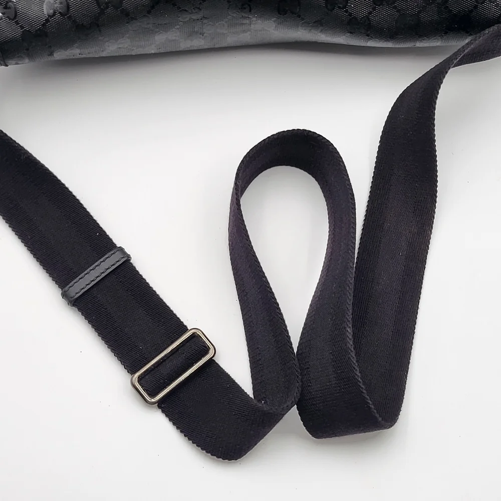 Gucci Imprime Black GG Supreme Canvas Crossbody Unisex Bag... Authentic w/COA...